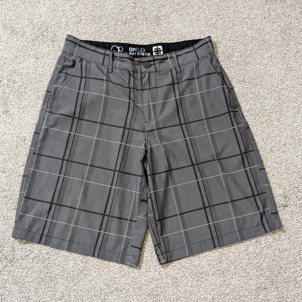 "Op" OPFLEX 4-Way Stretch Men's Gray Plaid Casual Shorts; Size 30